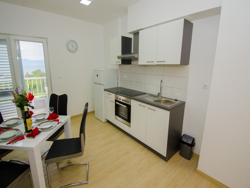 Apartments Vesela Janjina Extérieur photo